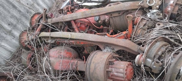 Iveco turb�st�r els� �s h�ts� hid