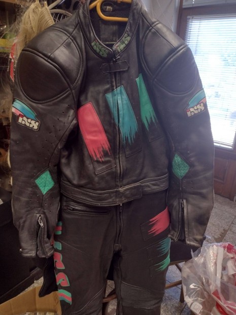 Ixs Motoros ruha 40-es mretben
