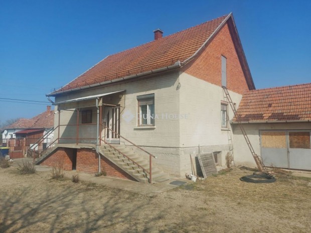 Izs�ki 83 nm-es h�z elad�