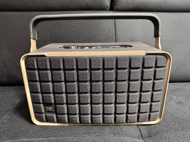 JBL Authentics 300 j llapotban elad