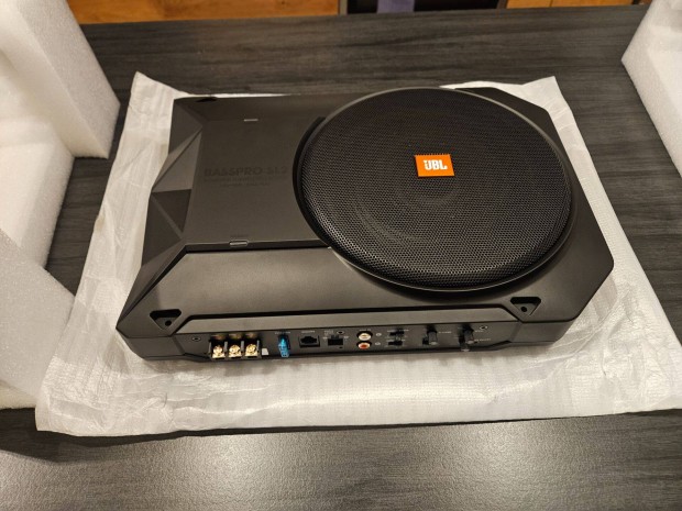 JBL Basspro SL2 j, ls al, Lapos Aktv Mlysugrz - Mlynyom