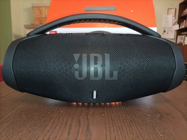 JBL Boomsbox3