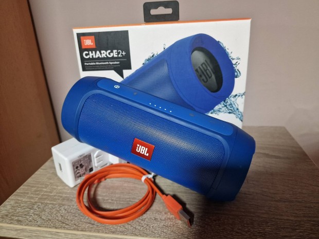 JBL Charge 2+ Bluetooth hangszr 