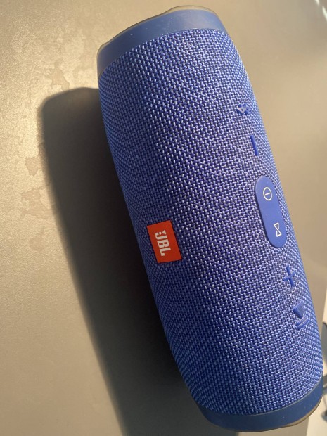 JBL Charge 3