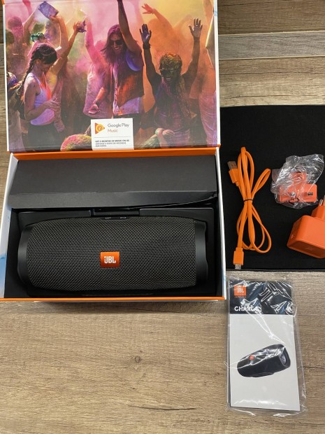 JBL Charge 3 Bluetooth hangszr 