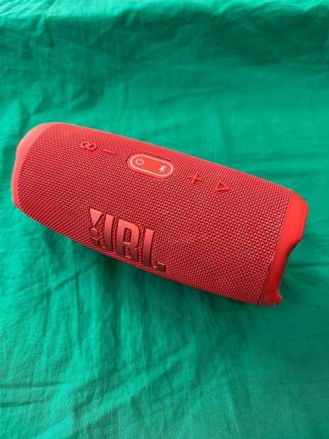 JBL Charge 5 Bt. hangszor