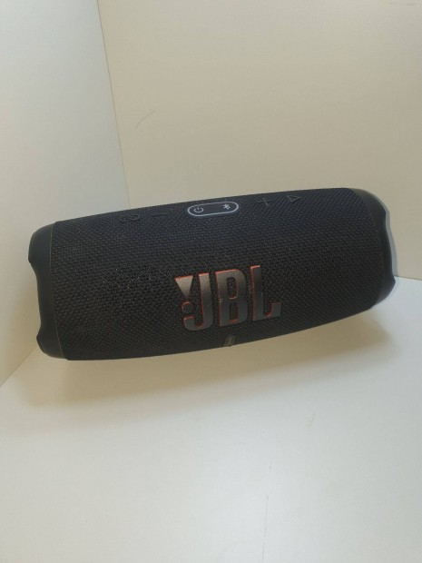 JBL Charge 5 hordozhat IP67 bluetoothos hangszor elad