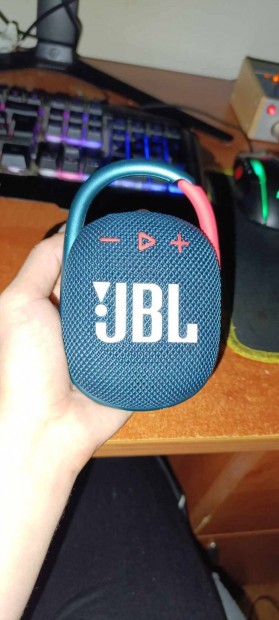 JBL Clip 4 Bluetooth hangszr