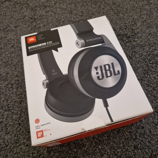 JBL E30 mikrofonos fejhallgat