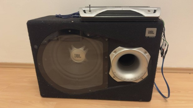 JBL GT5 m�lyl�da Aj�nd�k JBL GTO er�s�t�vel