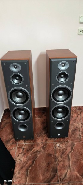 JBL Northridge E 90 mindenev