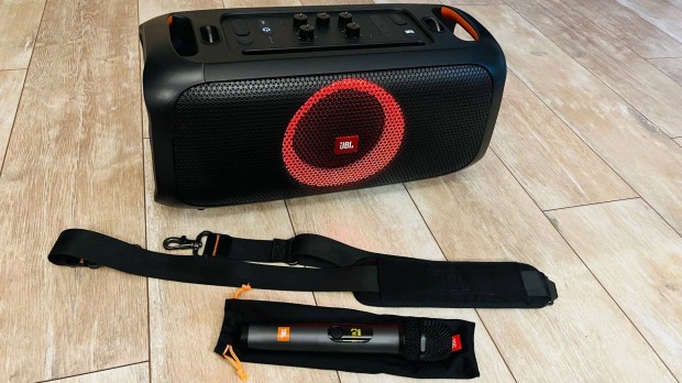 JBL Partybox On-The-Go aktv hangfal mikrofonnal, jszer