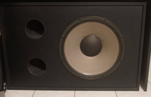 JBL Professional 4645B mlynyom