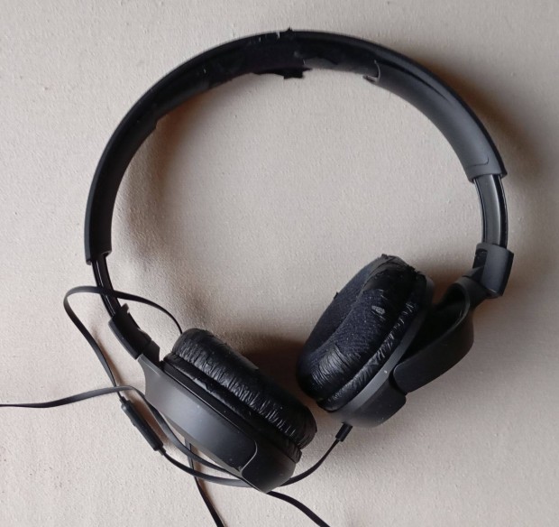JBL T500 fejhallgató (fekete)