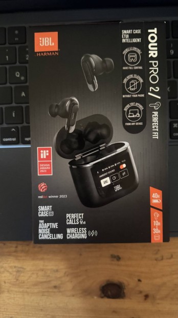 JBL Tour Pro 2 + j 20W wireless charger