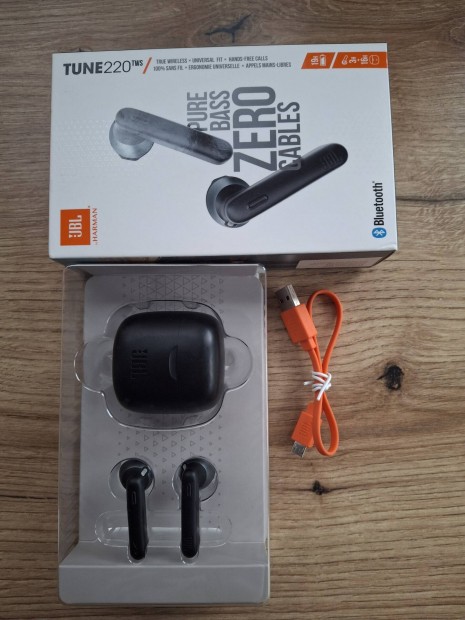 JBL Tune 220 TWS bluetooth flhallgat 