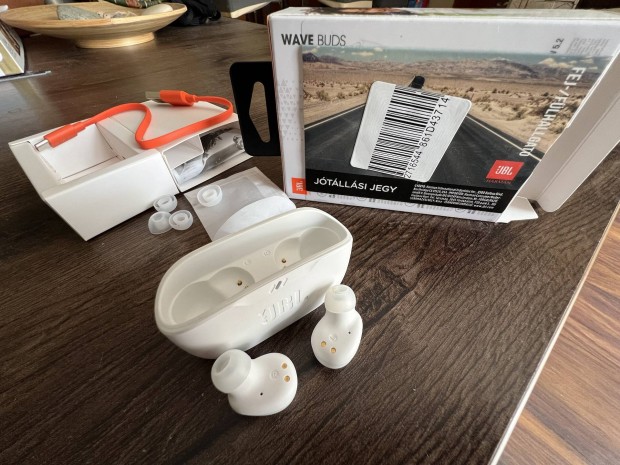 JBL Wave buds flhallgat elad