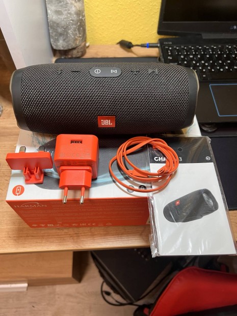 JBL charge 3 