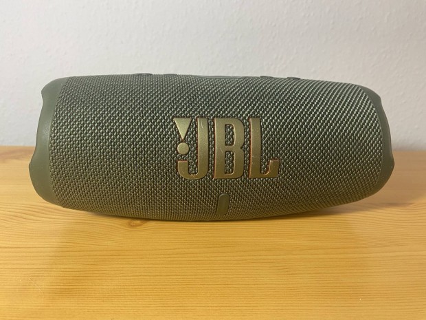 JBL charge 5