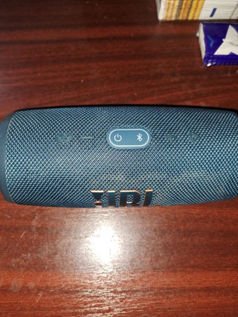 JBL charge 5 elad