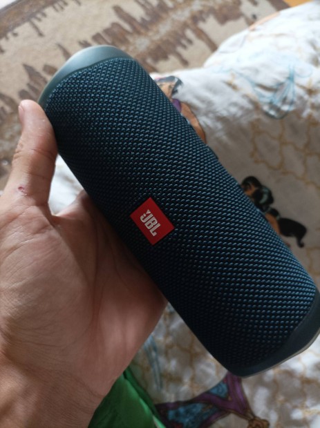 JBL flip 5 hangszr 