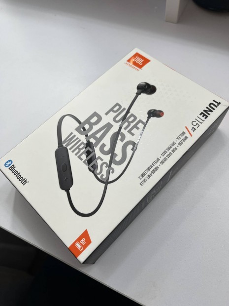 JBL flhallgat