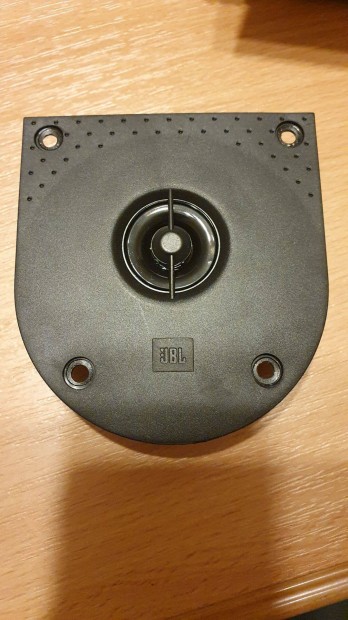 JBL magas hangszr 2 db