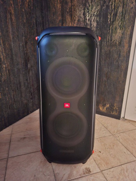 JBL partybox 710