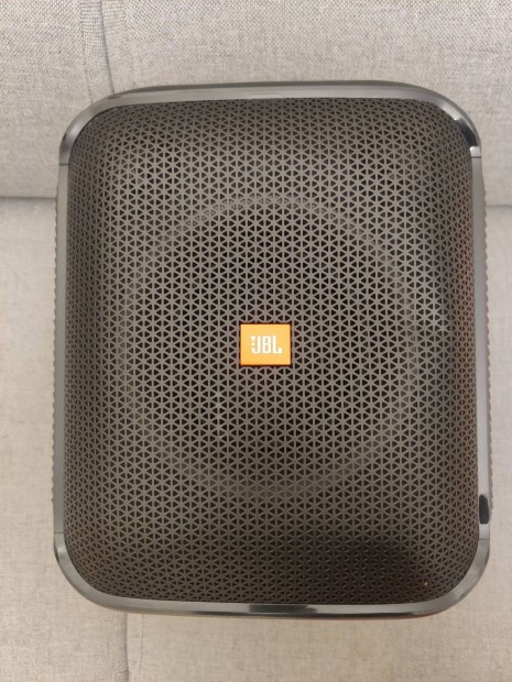 JBL partybox encore essential.