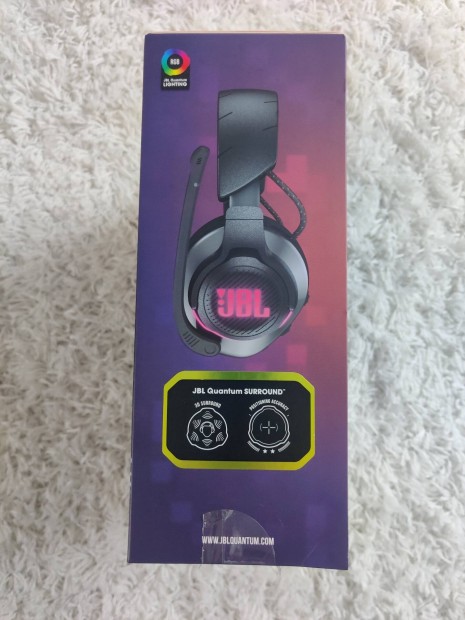 JBL quantum 810 j 