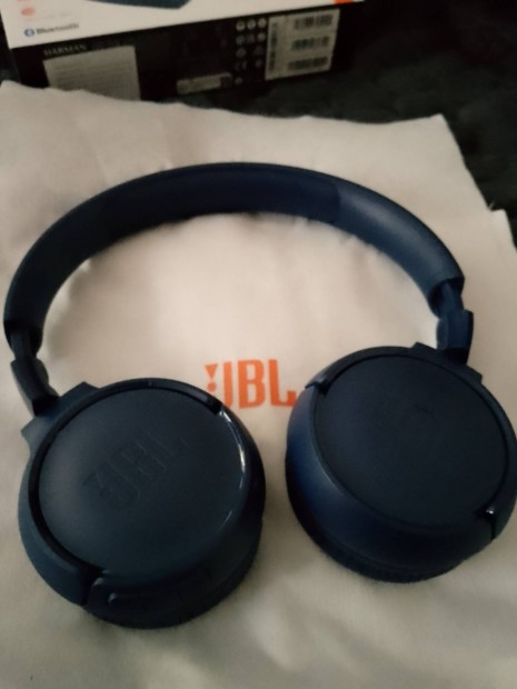 JBL tune 520Bt vadonatúj Bluetooth fejhallgató