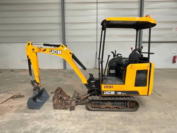 JCB 15 C-1 / 909 h üzemóra / Lízing 20%-tól