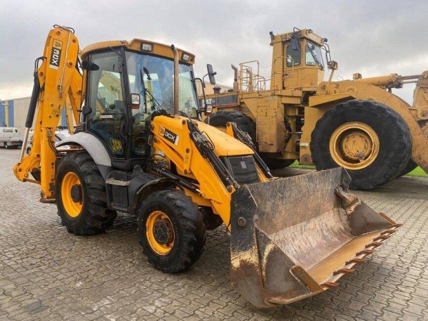 JCB 3CX kotr-rakod kombigp