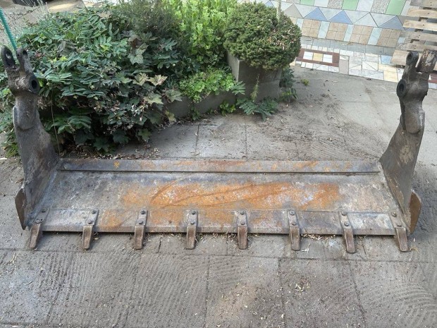 JCB 3 CX első kanal