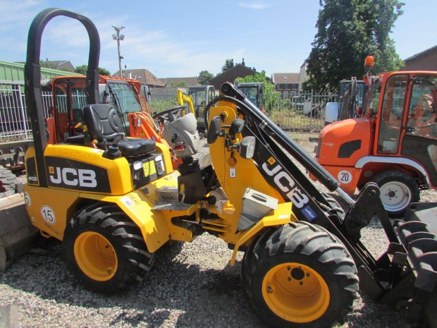 JCB 403 / 1 656 üzemóra / Lízing 20%-tól