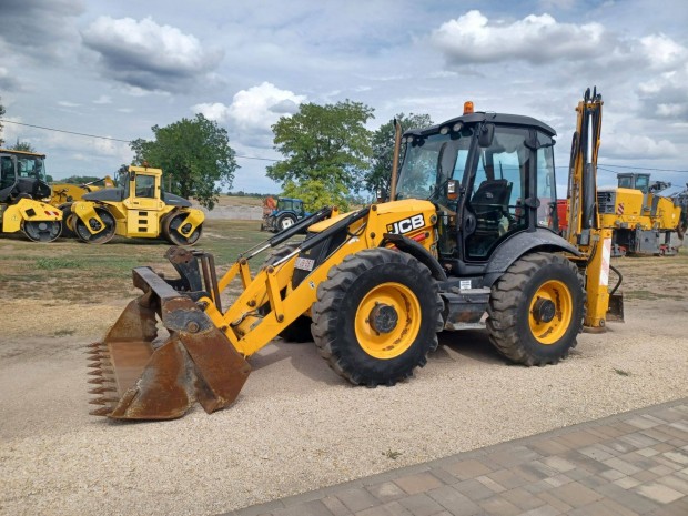 JCB 4CX kombirakodgp