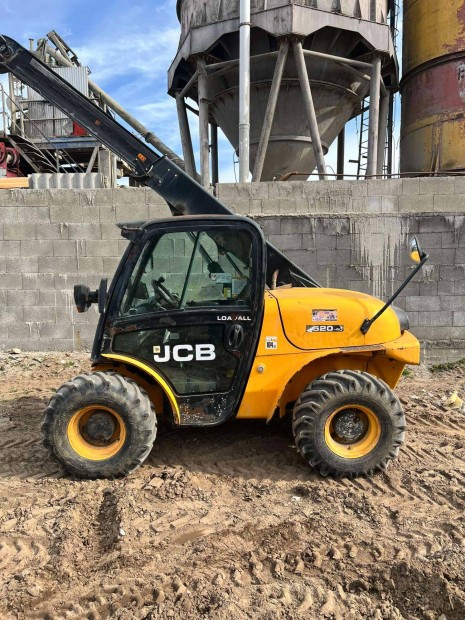 JCB 520-40 teleszkpos rakod