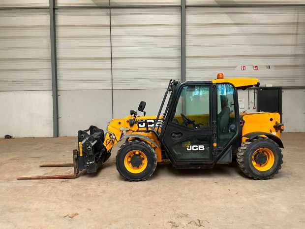 JCB 525-60 T 4 / 2.113 üzemóra / Lízing 20%-tól