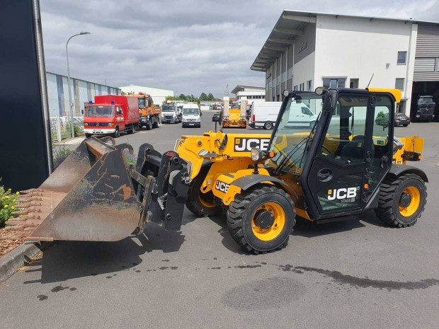 JCB 525-60 / 377h üzemóra / Lízing 20%-tól