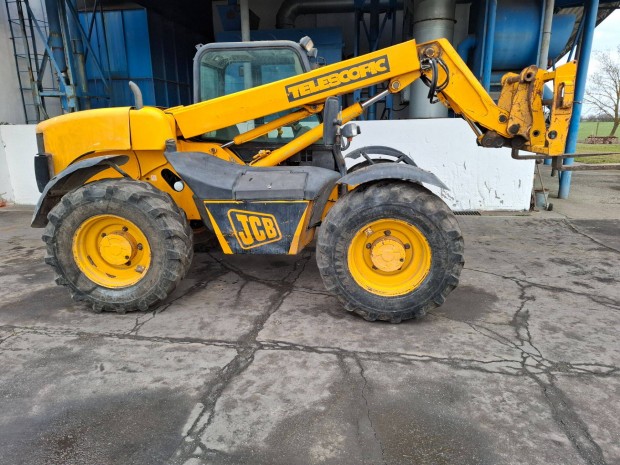 JCB 526S Teleszkopos rakod�