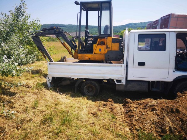 JCB 801 minikotr elad 