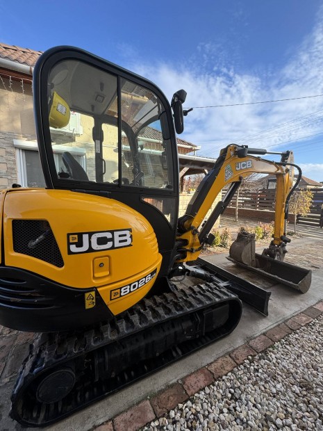 JCB 8026 (860 )