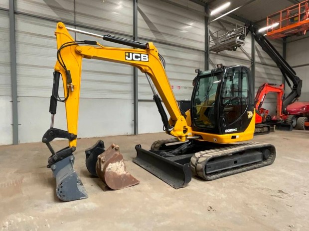 JCB 8085 / 4.239 üzemóra / Lízing 20%-tól