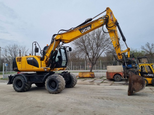 JCB JS145W forgókotró SMP forgófejjel