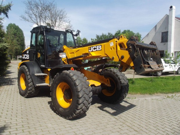 JCB TM 320 teleszkópos rakodó jó műszaki állapotban eladó