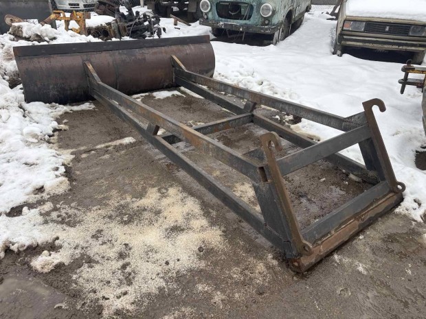 JCB g�mhosszabb�t� tol�lap