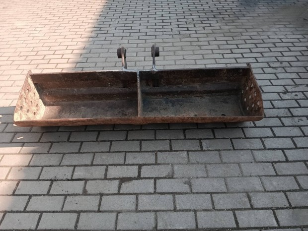 JCB iszapol� kanal gy�ri 