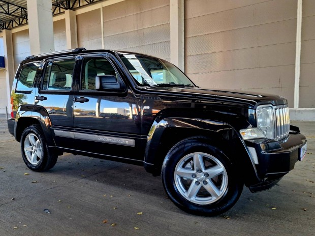 JEEP Cherokee 2.8 CRD Sport (Automata)