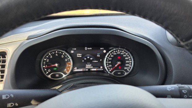 JEEP Renegade 1.5 Mild Hibrid DCT Garanciális