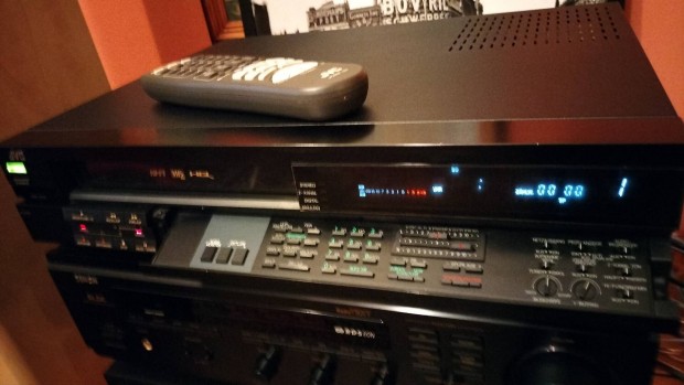 JVC Digital Hifi Stereo Vide Recorder 